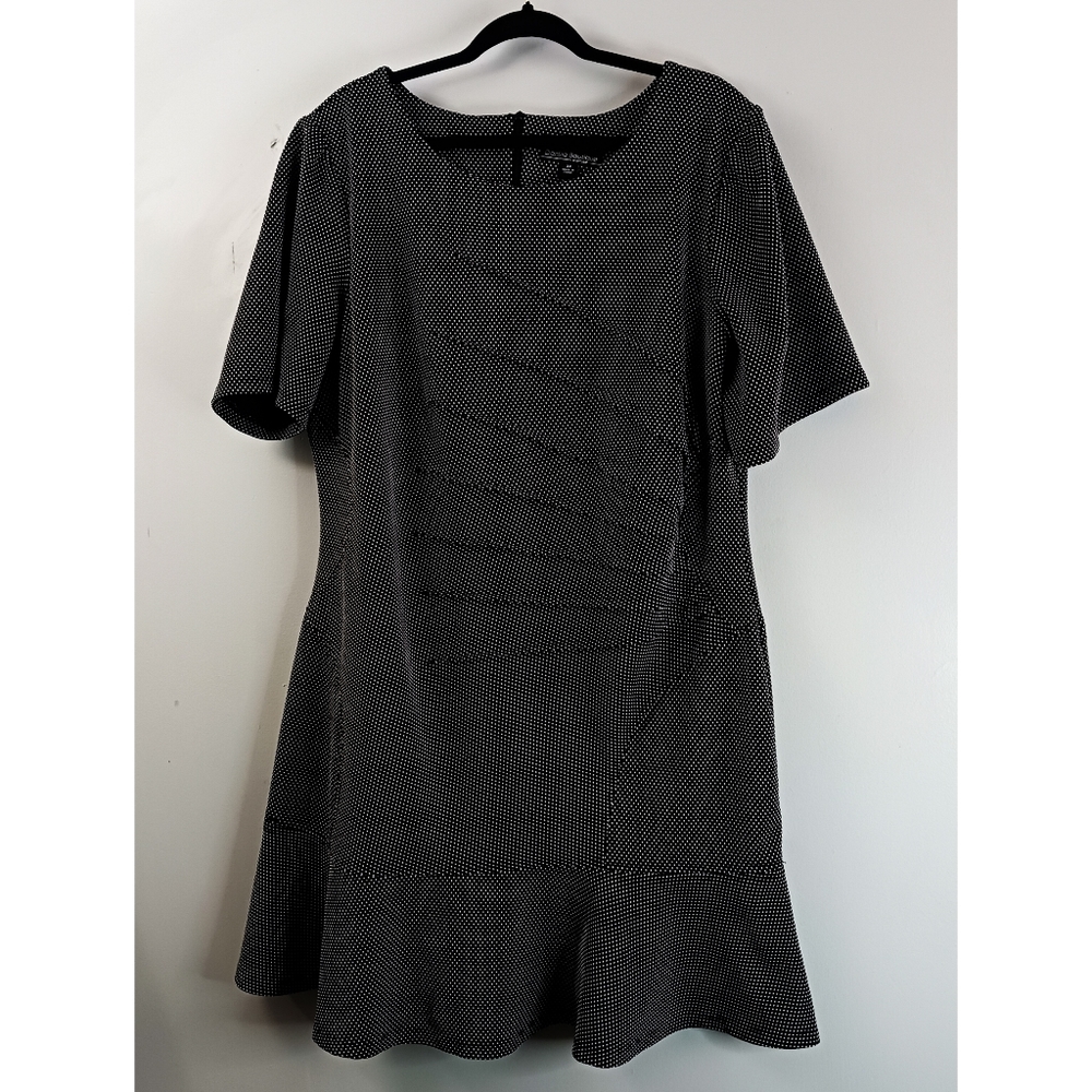 Danillo Boutique Women's Dress Plus Size 3X Stretch Fitted Black White Dots
